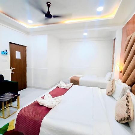 Hotel Small Daddy Plus Calangute Exterior foto